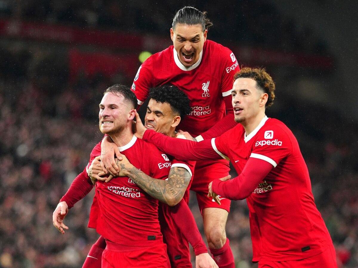 国际米兰半决赛惊险利物浦，爱德华兹砍下20记关键球，全场沸腾的简单介绍